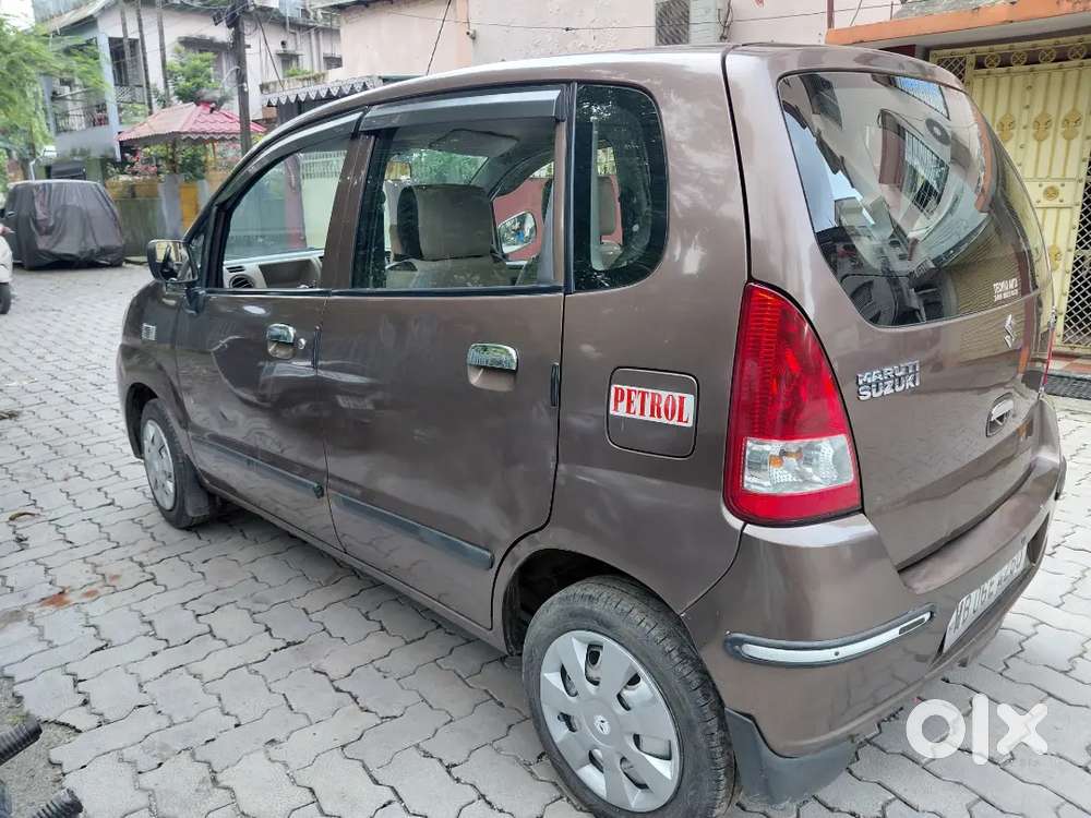 Maruti Suzuki Estilo 2010