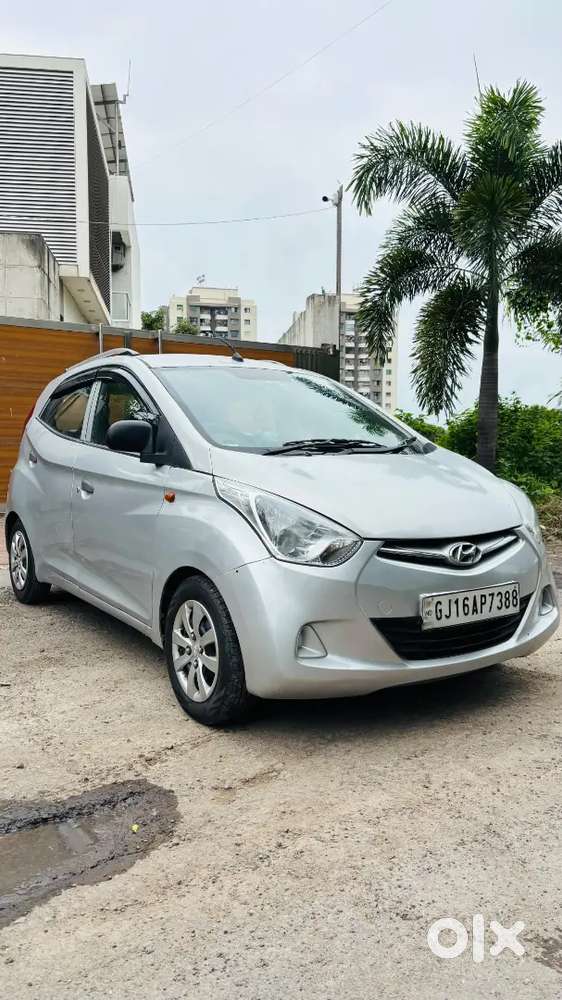 Hyundai Eon Magna 2011