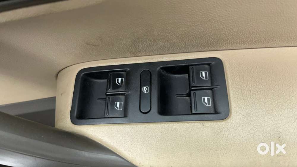 Volkswagen Vento 2013-2015 1.6 Highline, 2015, Petrol