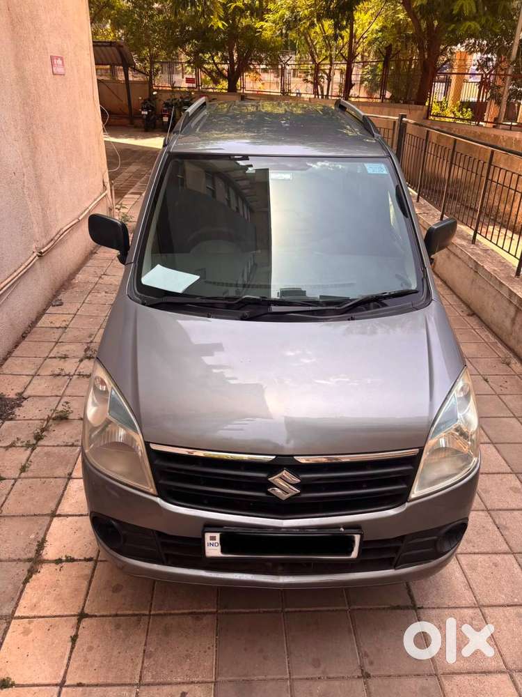 Maruti Suzuki Wagon R Lxi Cng (outside Fitted) December 20122012