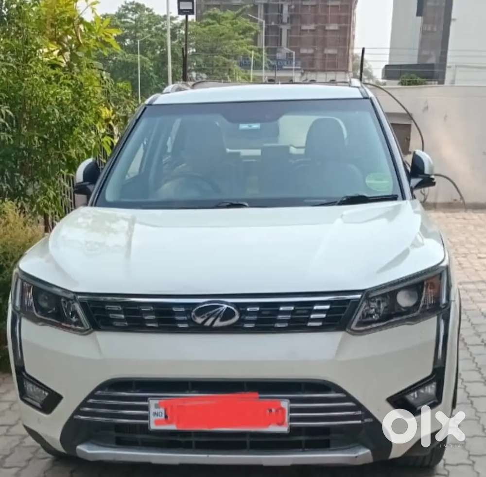 Mahindra Xuv300 2019 Diesel( Sunroof)