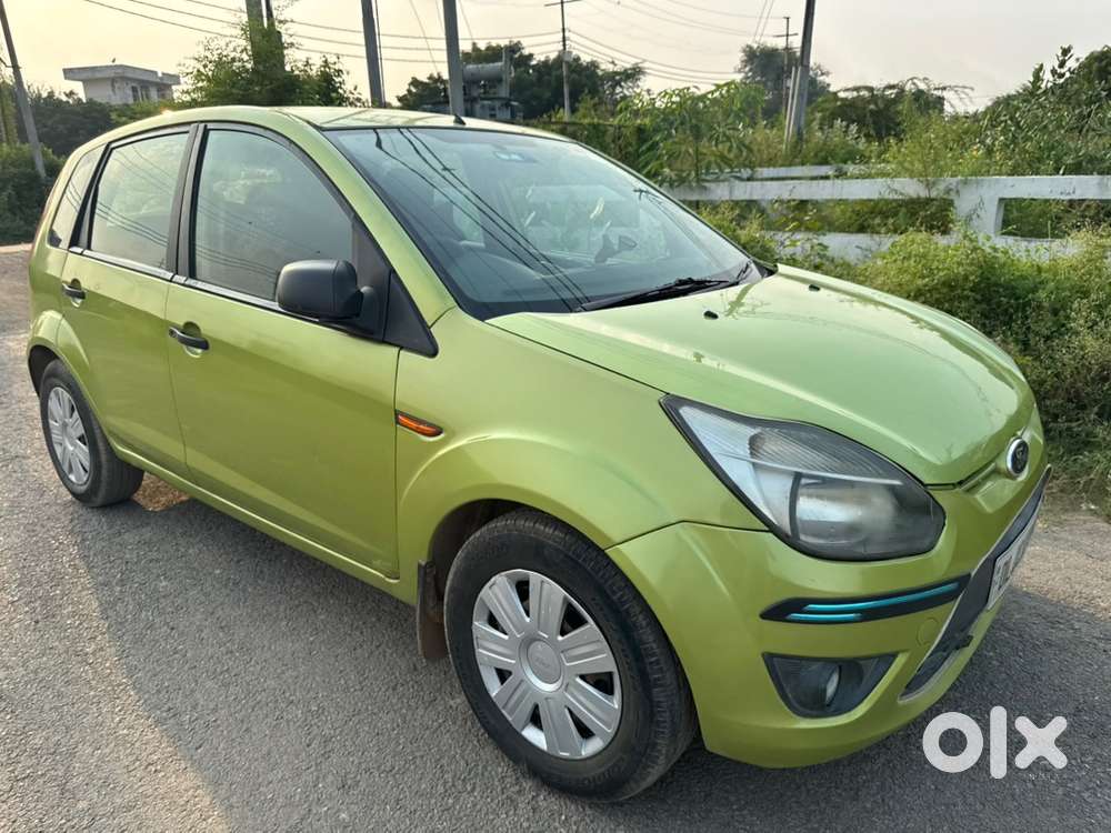 Ford Figo Petrol Manual 2012