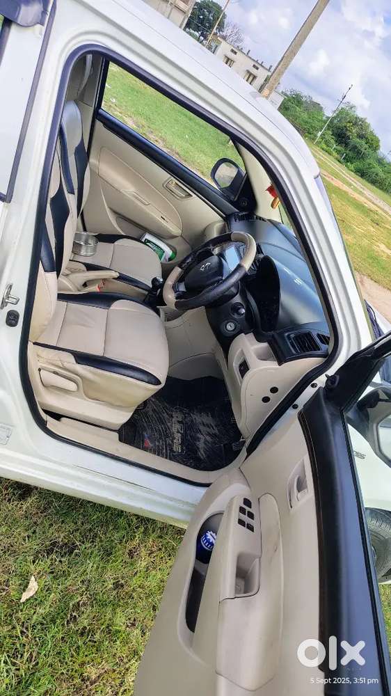 Maruti Suzuki Dzire 2018 Diesel 122000 Km Driven