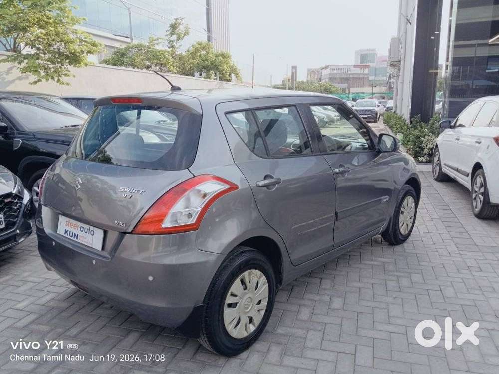 Maruti Suzuki Swift Rs Vxi, 2012, Petrol