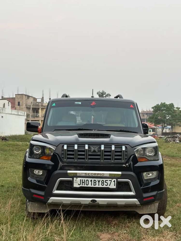 Mahindra Scorpio S10, 2016, Diesel