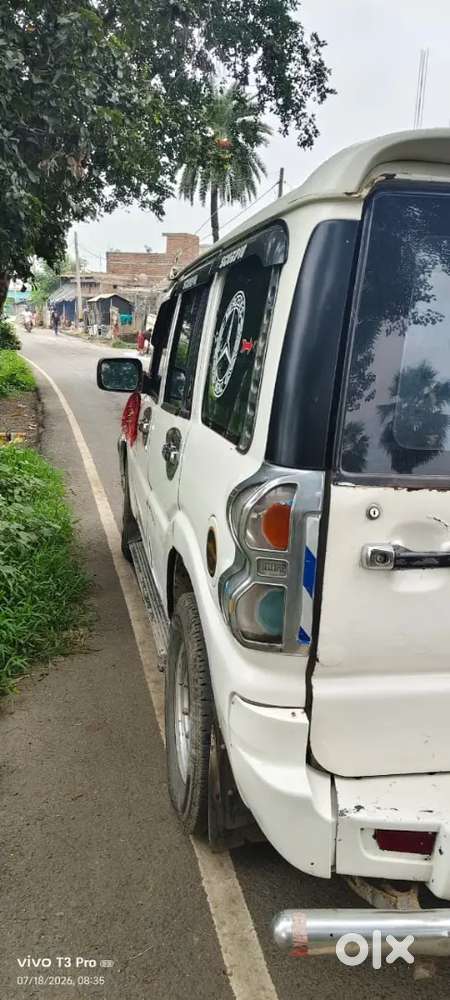 Mahindra Scorpio Classic 2010