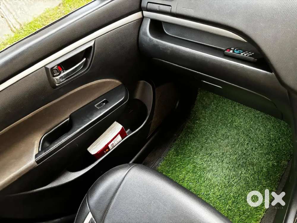 Maruti Suzuki Swift 2017 Petrol 88000 Km Driven