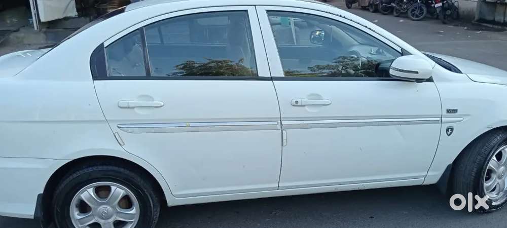 Hyundai Verna 2010 Diesel 127099 Km Driven