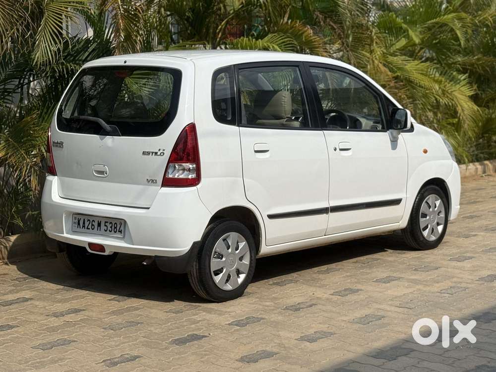 Maruti Suzuki Estilo Vxi, 2013, Petrol