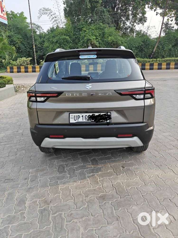Maruti Suzuki Brezza 1.5 Zxi Smart Hybrid Dual Tone, 2023, Petrol