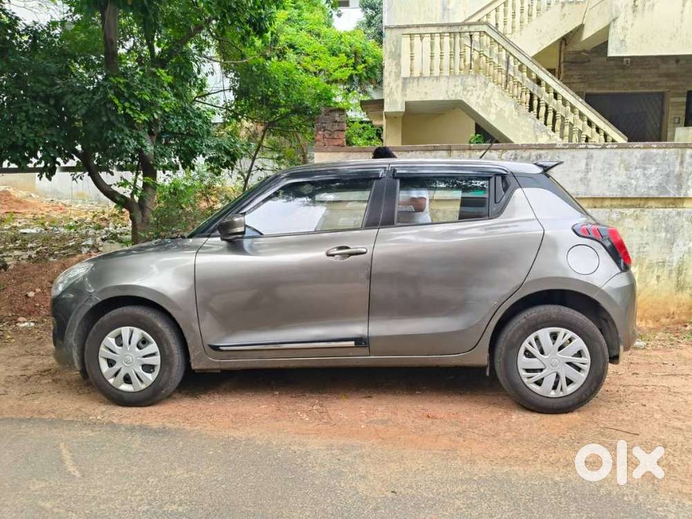 Maruti Suzuki Swift 1.2 Vxi (o), 2023, Petrol