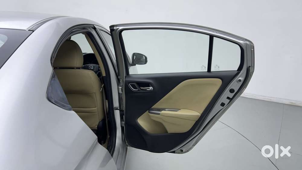 Honda City I-vtec Cvt Zx, 2017, Petrol