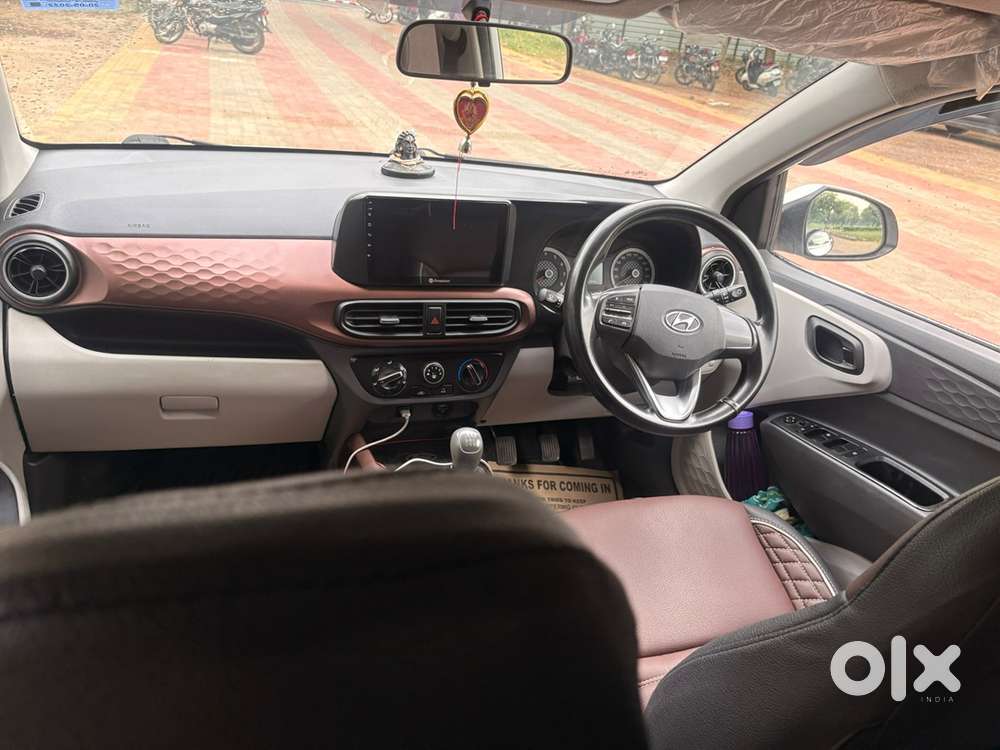 Hyundai Aura 2022 Cng
