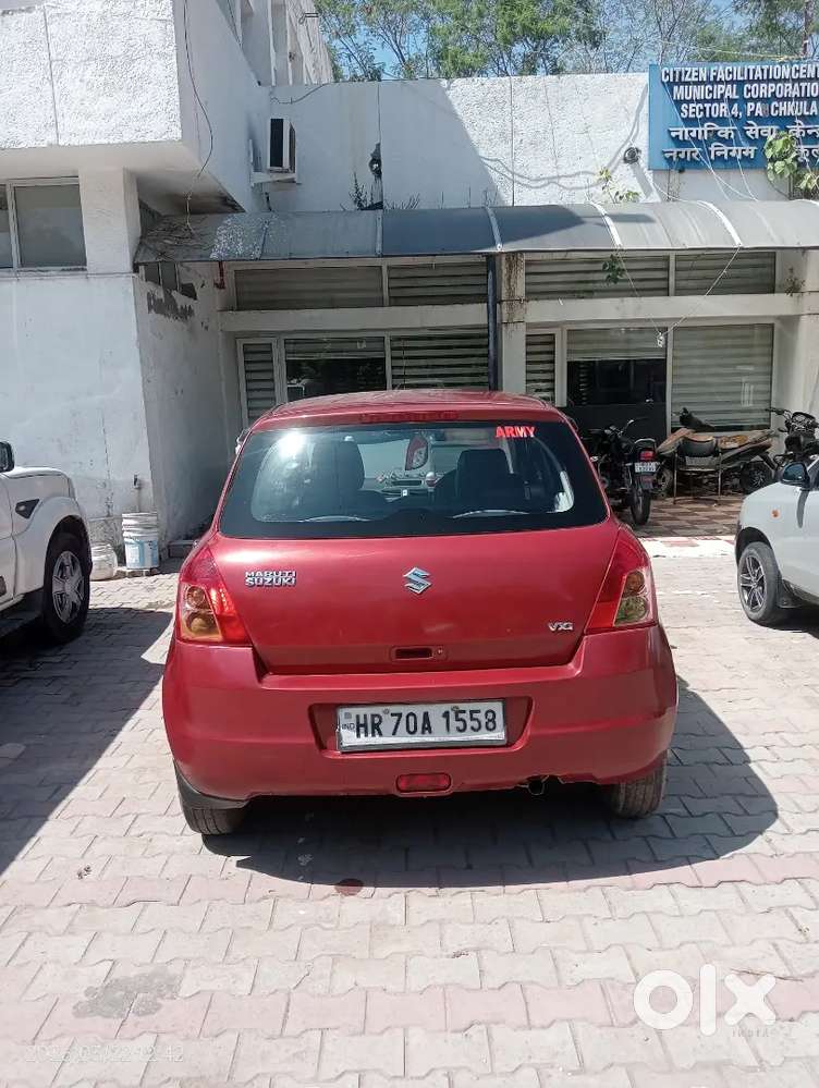 Good Condition Car Army Person Driving Tayer Ok  Hai Hr70 Number Hai