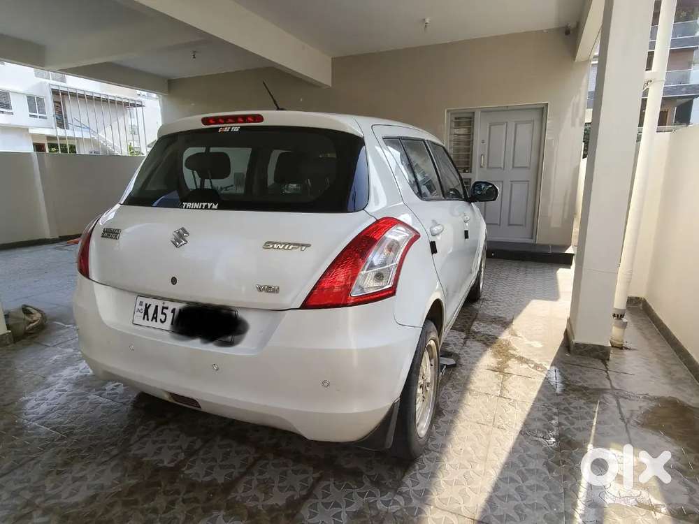 Maruti Suzuki Swift 2012