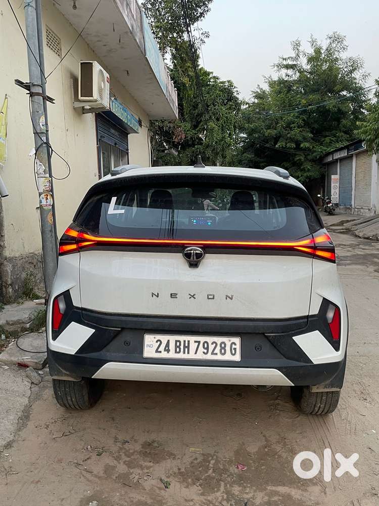 Tata Nexon Petrol 2024