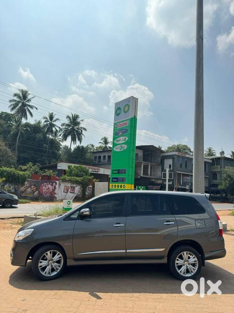 Toyota Innova 2013 Diesel Well Maintained