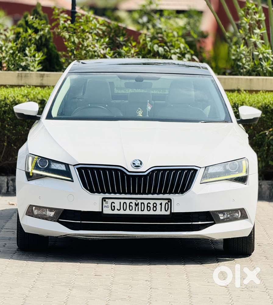 Skoda Superb 2.0 L&k Tsi At, 2018, Petrol