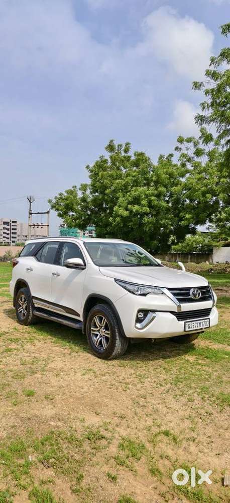 Toyota Fortuner 4x2 At 2.8 Diesel, 2019, Diesel