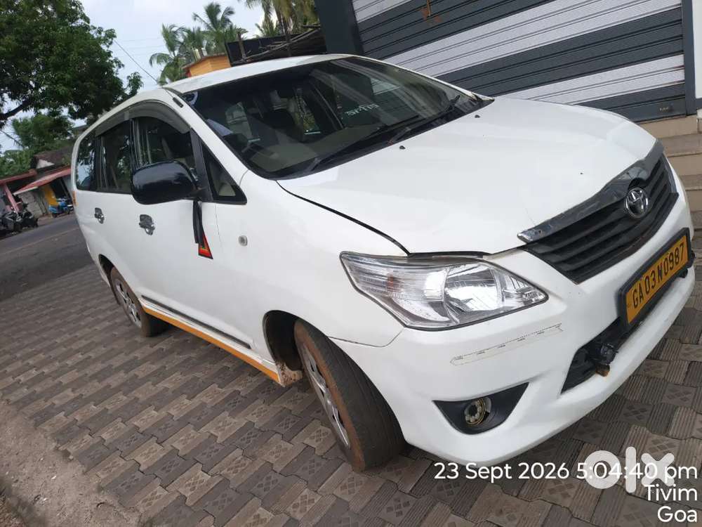 Toyota Innova 2.5 G 2013