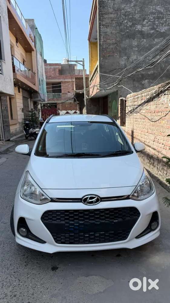 Grand I10 Sportz 2019 Model 35000km Petrol White Color