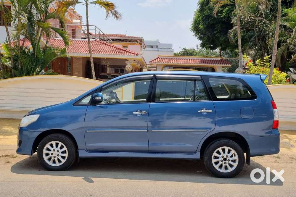 Toyota Innova 2.5 Vx 8 Str Bs-iii, 2012, Diesel