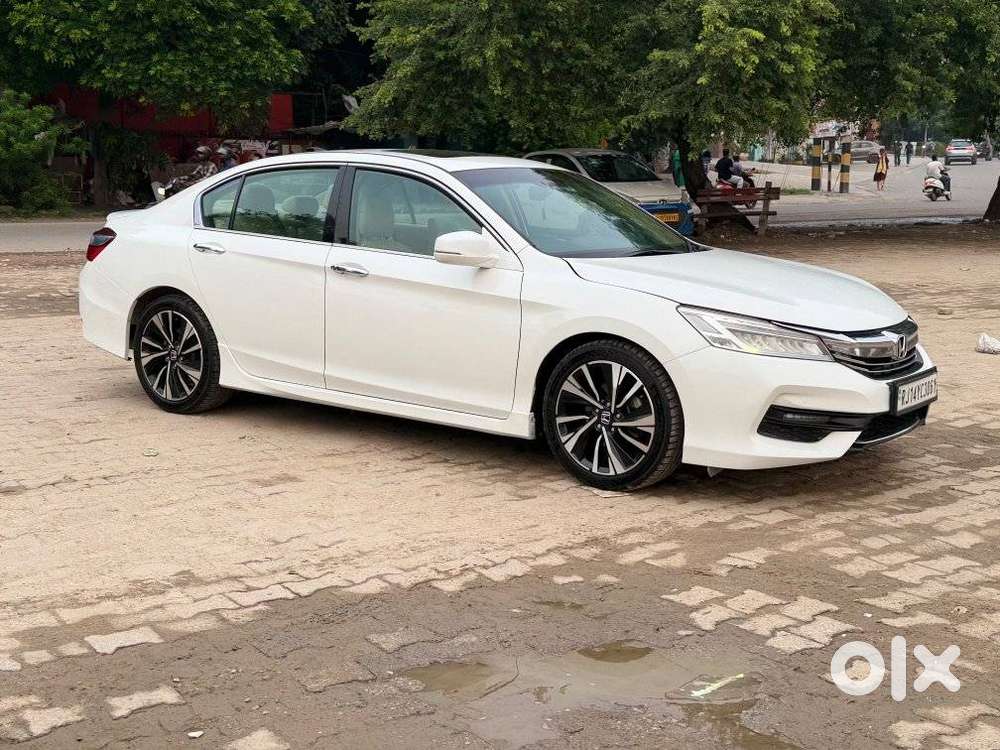 Honda Accord Hybrid Cvt, 2017, Petrol