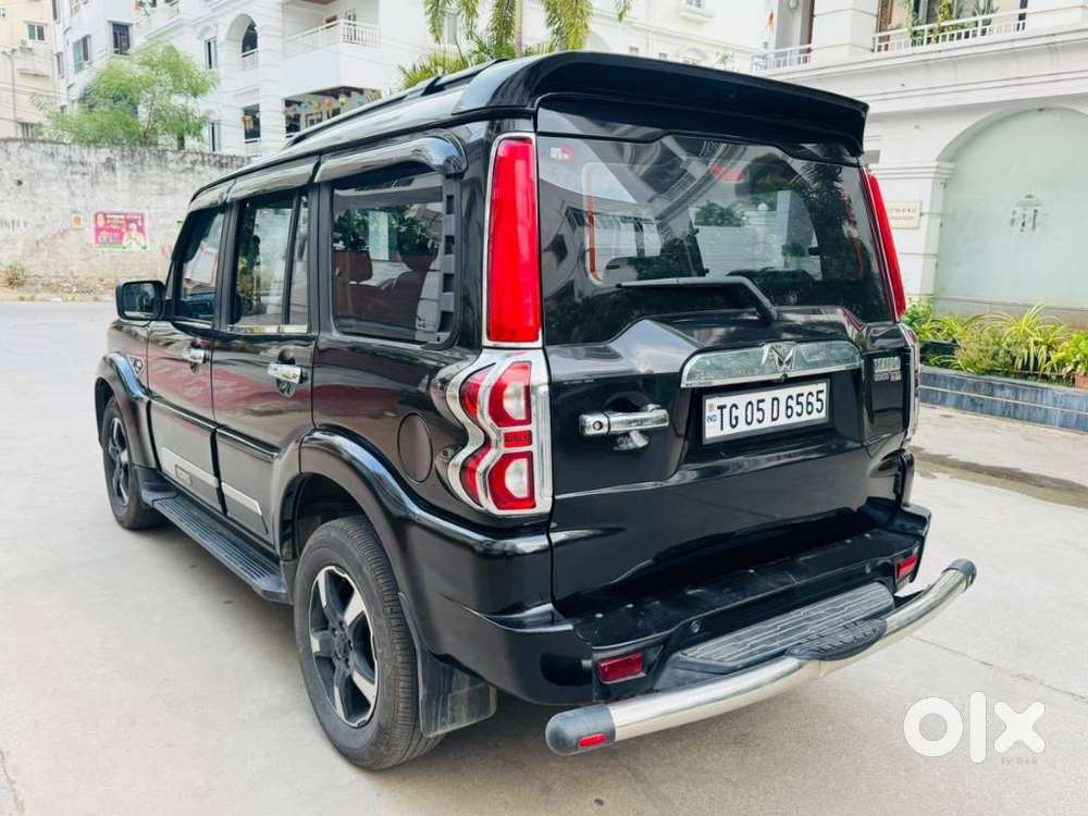 Mahindra Scorpio Classic 2.2 S 11 Mt 7 Cc, 2024, Diesel