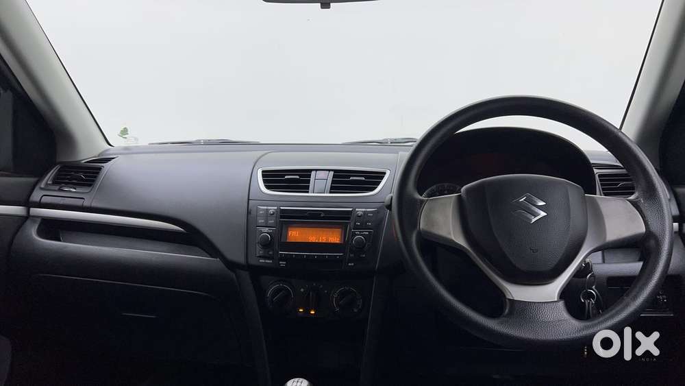 Maruti Suzuki Swift 2018 Vxi, 2016, Petrol