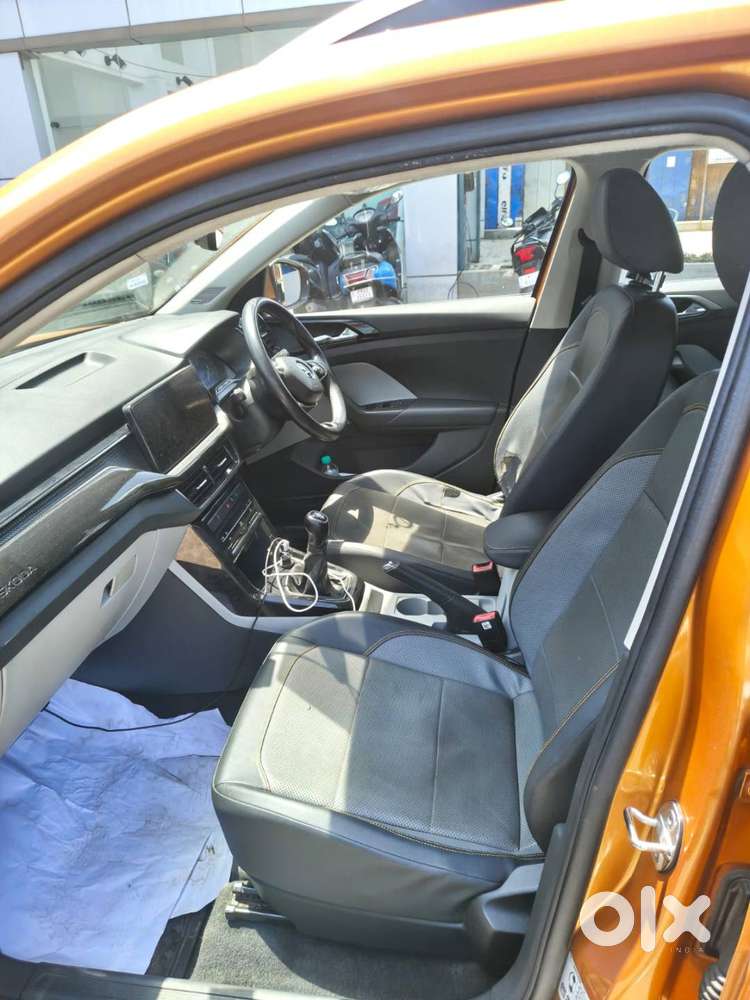 Skoda Kushaq 1.0 Tsi Style Mt