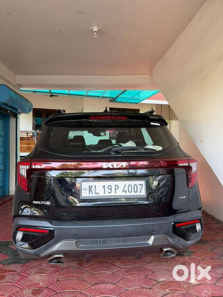 Kia Petrol Automatic 2023 Dr. Used