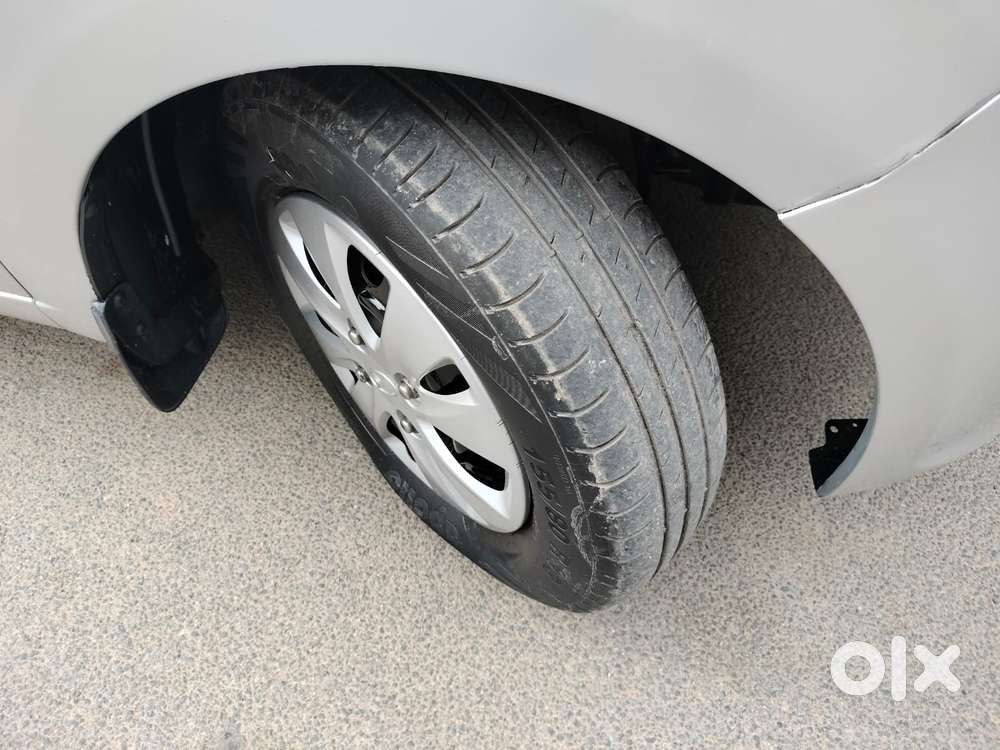 Hyundai I10 Sportz At, 2013, Petrol