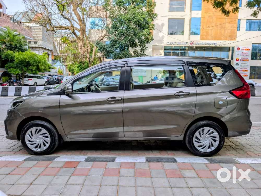 Maruti Suzuki Ertiga 1.5 Vxi, 2021, Petrol