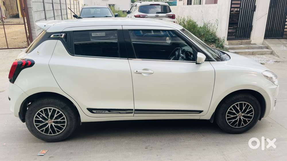 Maruti Suzuki Swift Vxi, 2020, Petrol
