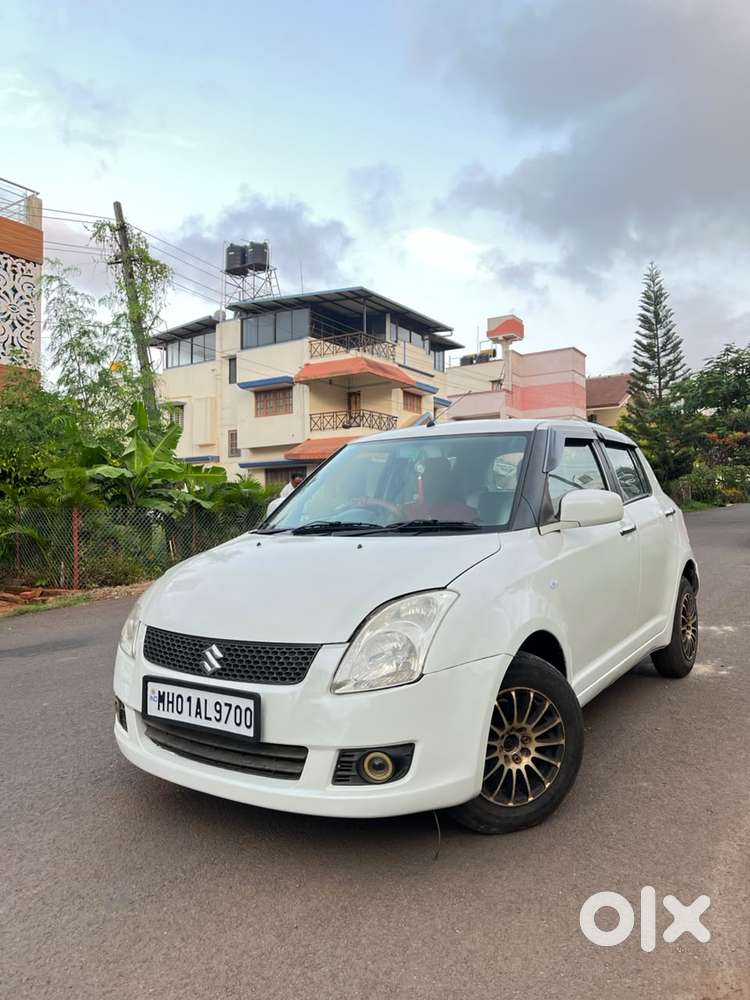 Maruti Suzuki Swift Lxi Bsiii, 2010, Petrol