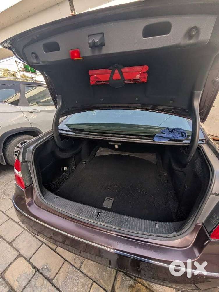 Mercedes-benz E-class E 200 Avantgarde, 2012, Petrol