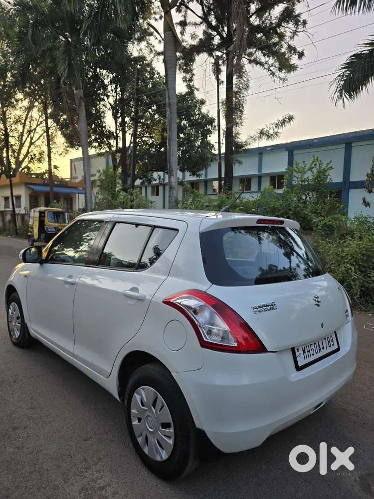 Maruti Suzuki Swift 2015 Diesel 105000 Km Driven