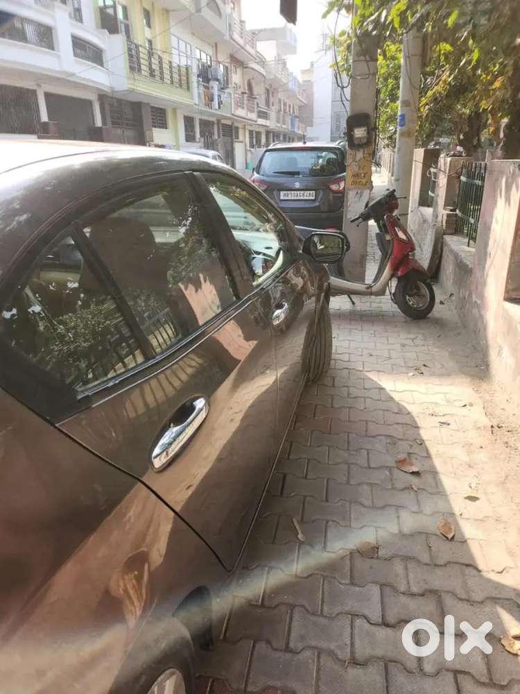 Honda City Exclusive 2012
