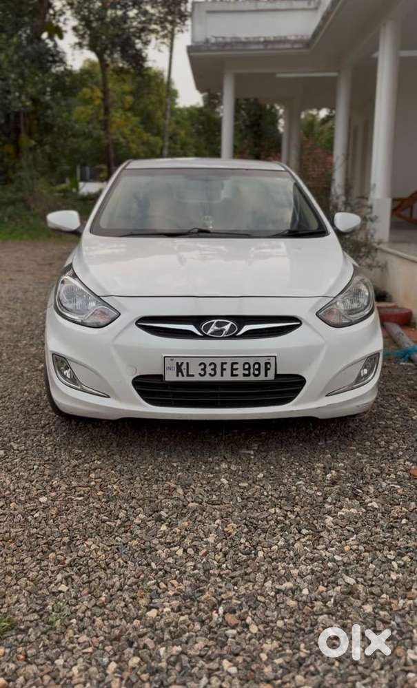 Hyundai Fluidic Verna 2014 Petrol Well Maintained