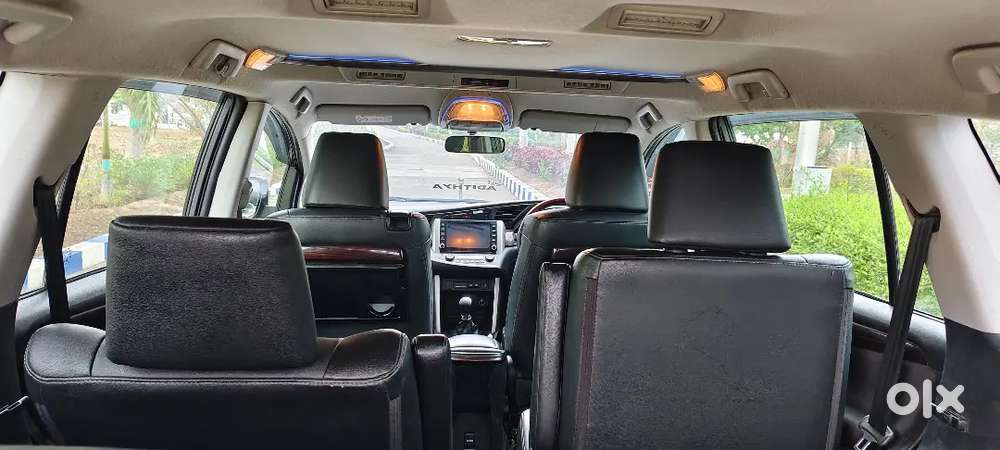 Toyota Innova Crysta Z 2022 Diesel 160000 Km Driven