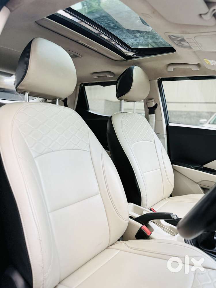 Mahindra Xuv300 W6, 2022, Petrol