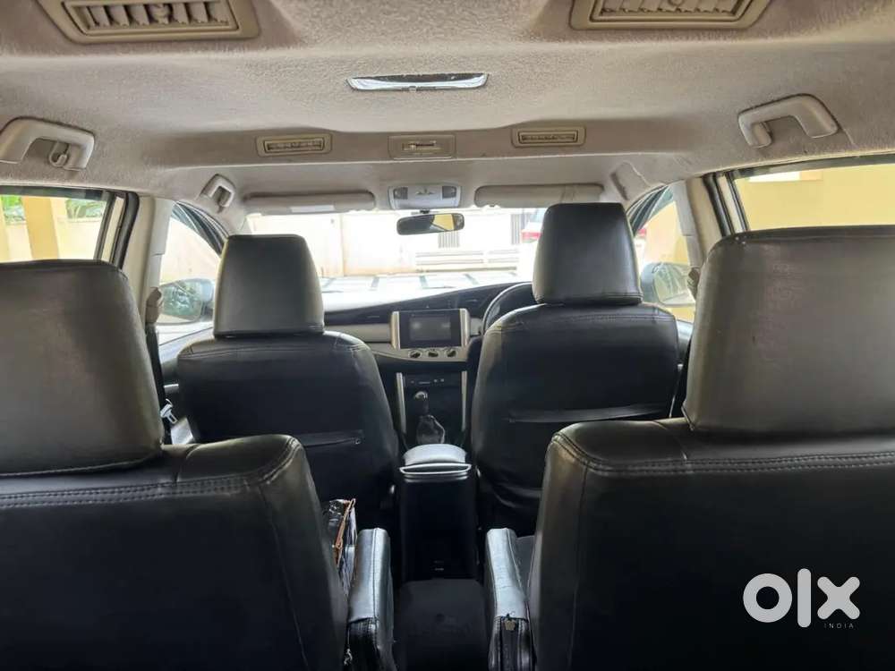 Toyota Innova Crysta 2019