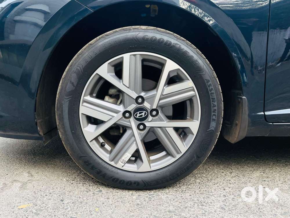 Hyundai Verna 1.5 Sx Ivt, 2023, Petrol