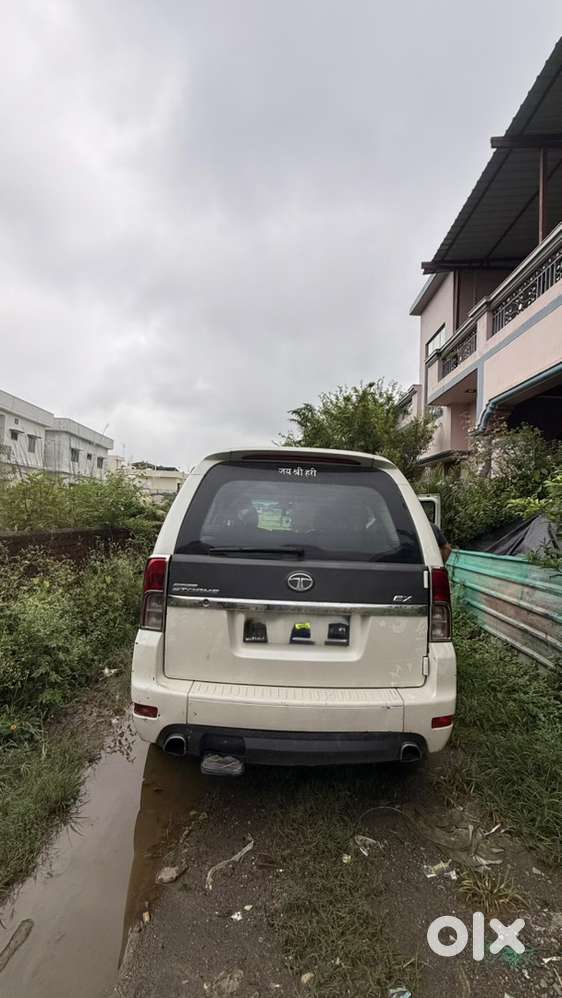 Tata Safari Storme 2015 Diesel 80000 Km Driven