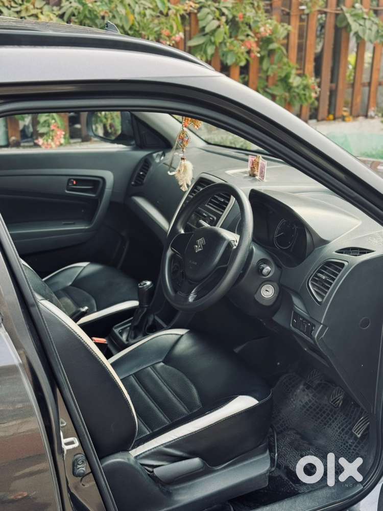 Maruti Suzuki Brezza 2016 Diesel Well Maintained