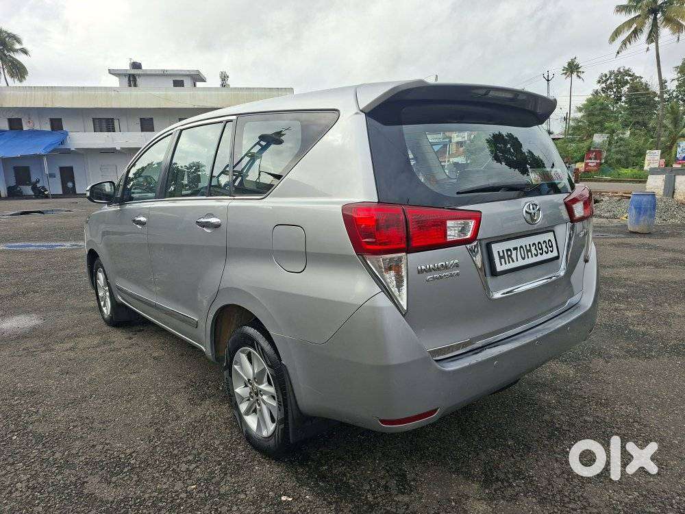 Toyota Innova Crysta 2.8 Gx At, 2016, Diesel