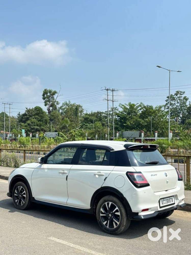 Maruti Suzuki Swift Zxi Plus, 2025, Petrol