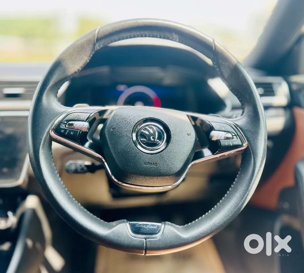 Skoda Superb, 2024, Petrol