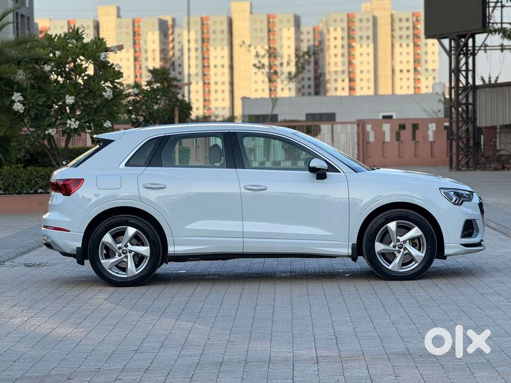 Audi Q3 2.0 35 Tdi Premium Plus Sunroof, 2023, Petrol