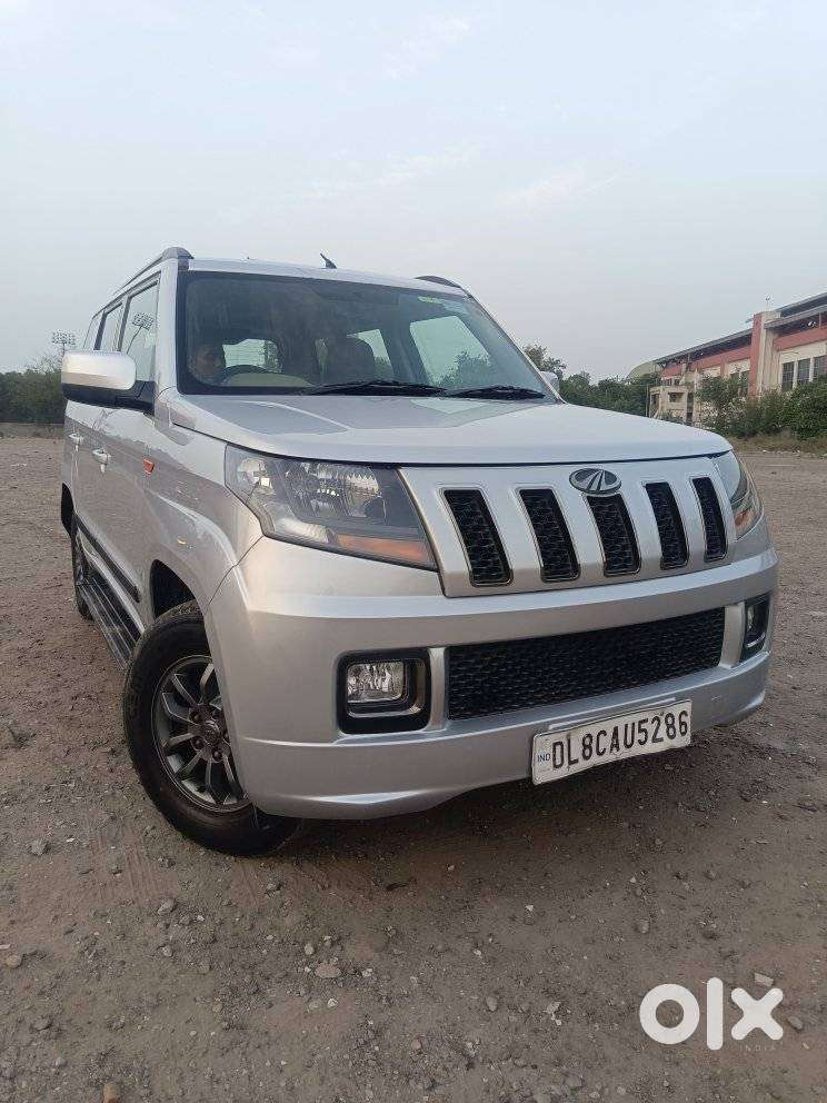 Mahindra Tuv 300 T10, 2018, Diesel
